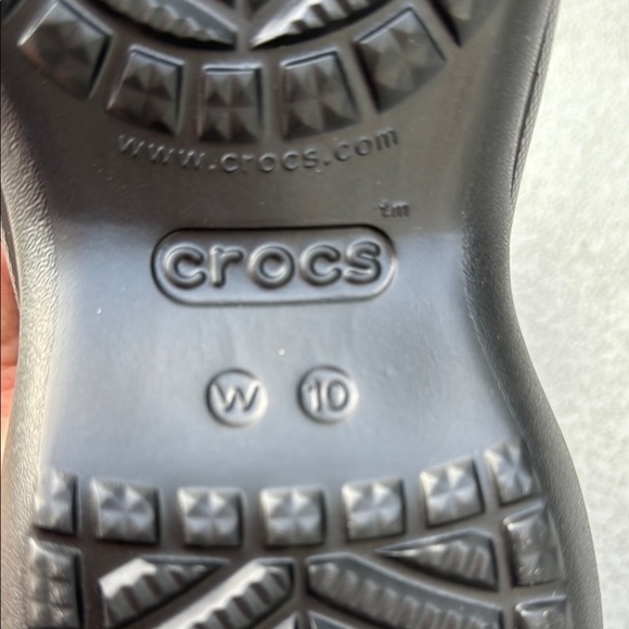 ✨Host pick✨Crocs Crocs Classic Bae Sequin Clog - Picture 6 of 7